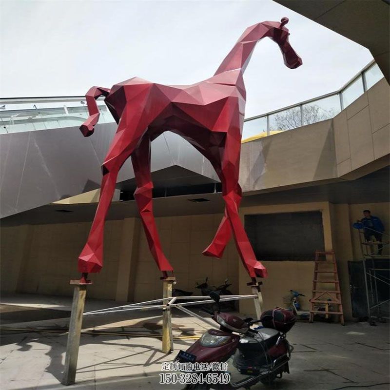 地产长颈鹿雕塑 景观不锈钢长颈鹿雕塑定做 鹿科雕塑展示提供